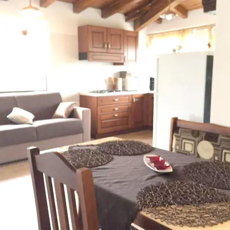 Charming In With Mountain View 65 M² Apartment Zafferana Etnea