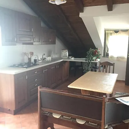 Charming In With Mountain View 65 M²