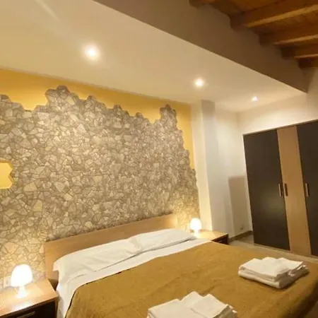 Charming In With Mountain View 65 M²