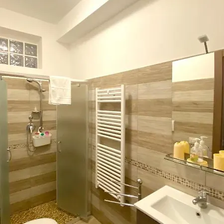 Charming In With Mountain View 65 M² Apartment *