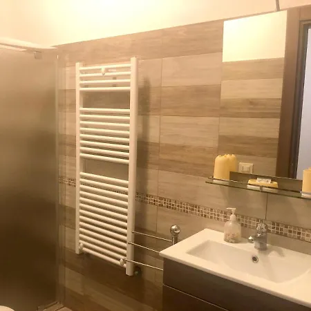Апартаменты Charming In With Mountain View 65 M² *