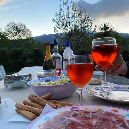 Charming In With Mountain View 65 M² *
